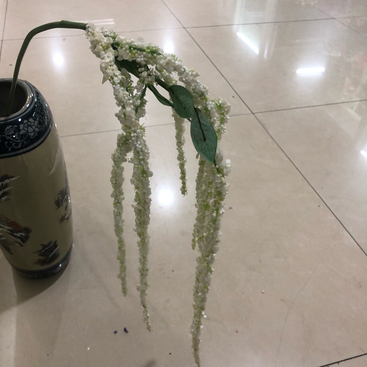 仿真8叉情人果垂鸡冠情人泪泡沫浆果垂吊假花装饰紫藤果