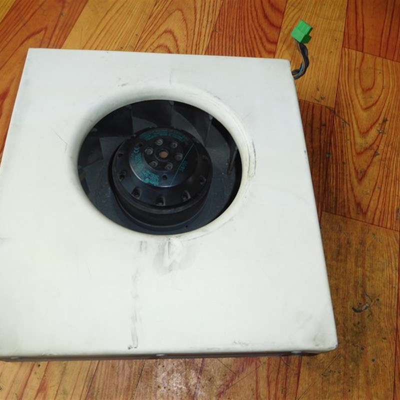 新品议价 变频器通风机R2lE225-AT51-14 M2E068-DF 230V离心风机