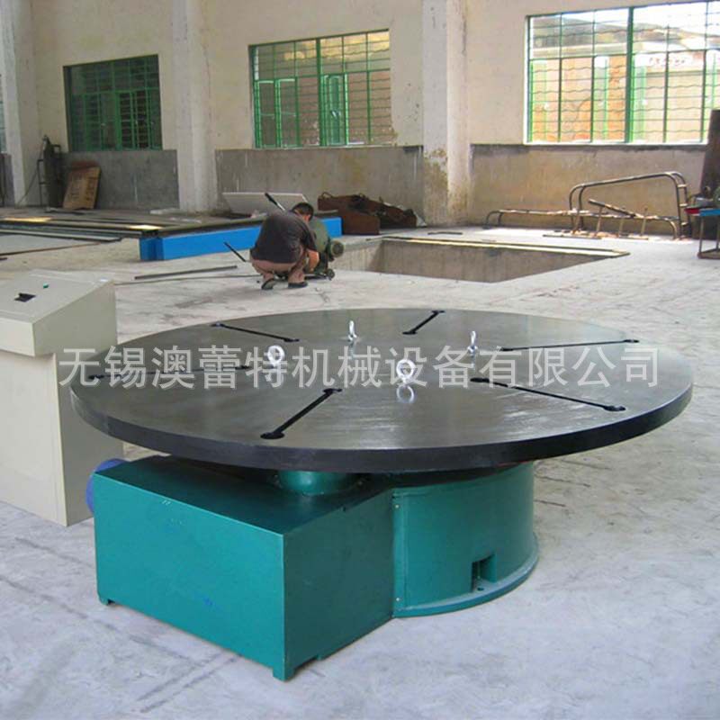 焊接回转平台伺服或变频调速配脚踏开关操作方便