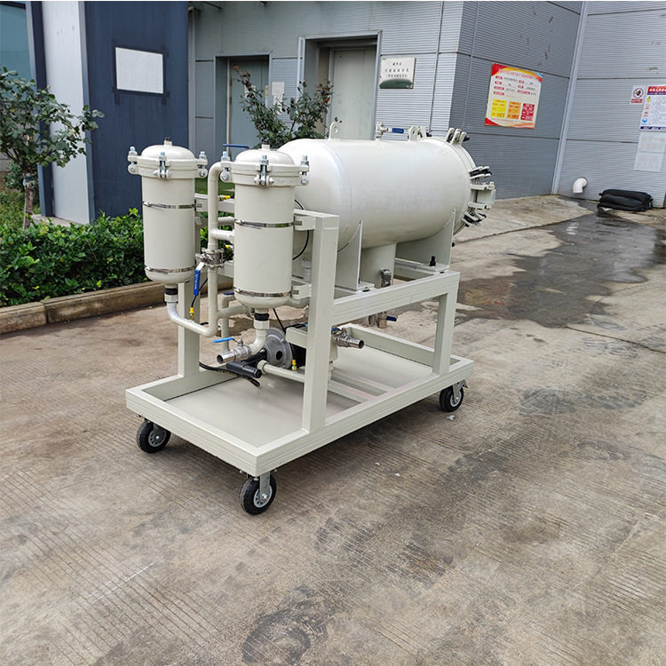 LYC-50J聚结脱水滤油机 流量50L/MIN功率1.5KW 油液除杂脱水