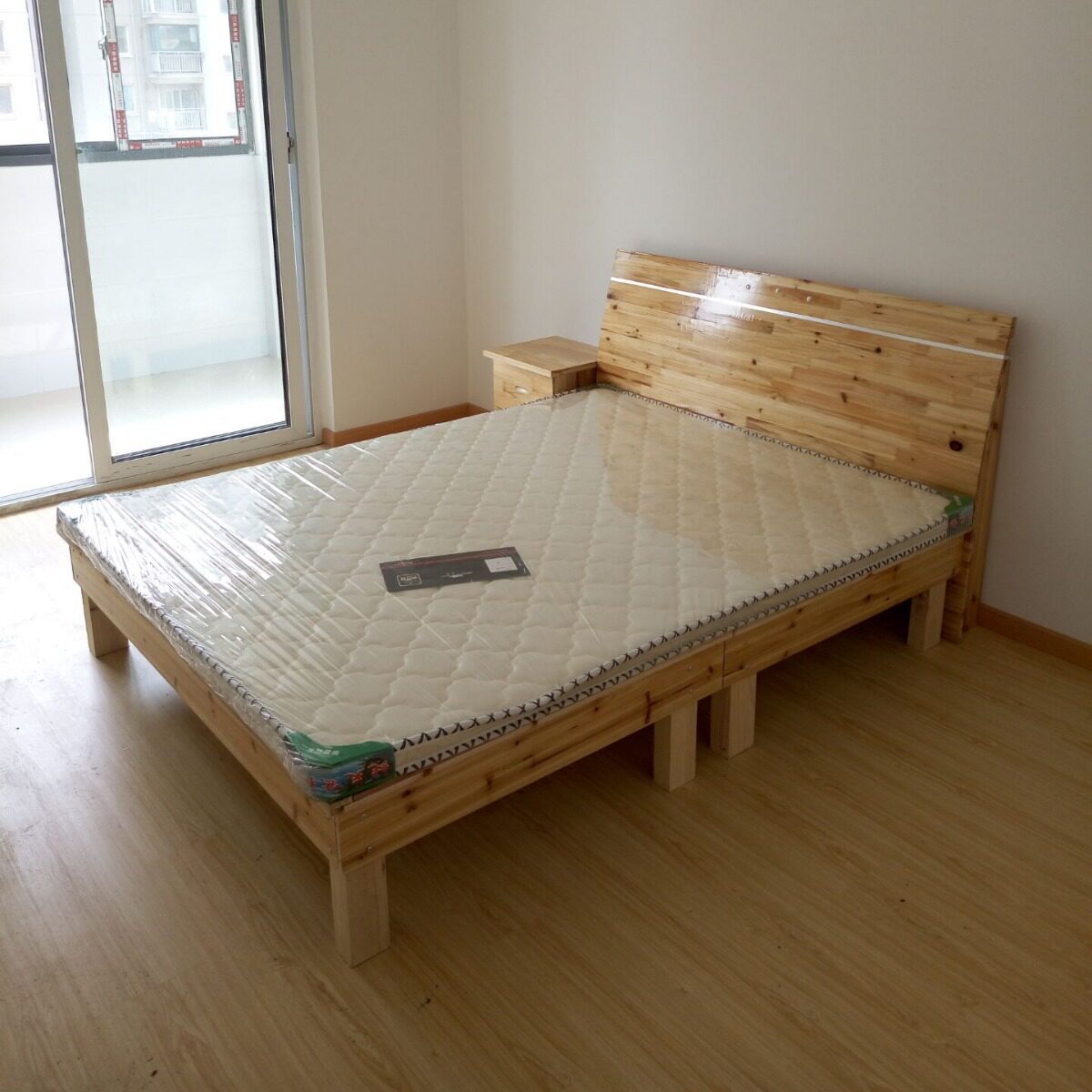 出租房床,实木床,杉木床,环保没味道1米5实木床深圳朝阳家具
