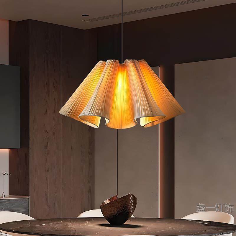 设计师餐厅吊灯法式中古奶油风创意个性艺术简约意式客厅主灯卧室,玩具/童车/益智/积木/模型,毛绒/玩偶/公仔/布艺类玩具,淘宝优惠券,粉丝福利购,淘宝优惠卷