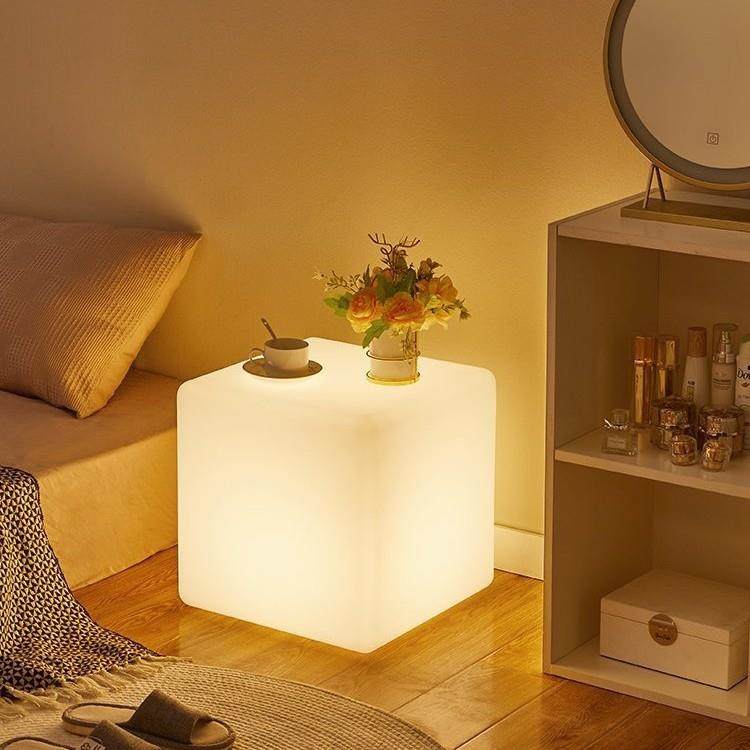 奶油风落地灯卧室床头柜一体台灯客厅沙发旁边茶几装饰立方体氛围,玩具/童车/益智/积木/模型,毛绒/玩偶/公仔/布艺类玩具,淘宝优惠券,粉丝福利购,淘宝优惠卷