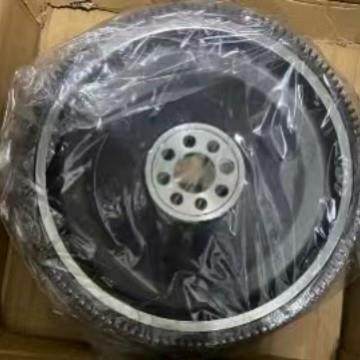 380五十铃离合器片压盘飞轮三件套