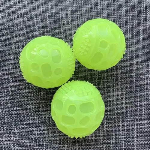 TPR发声高弹宠物玩具球厂家货源按摩球夜光狗狗抛掷玩具现货