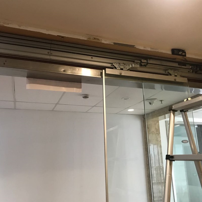 自动门长门夹 铝合金门夹 感应门打孔门夹 夹12MM玻璃门打孔夹