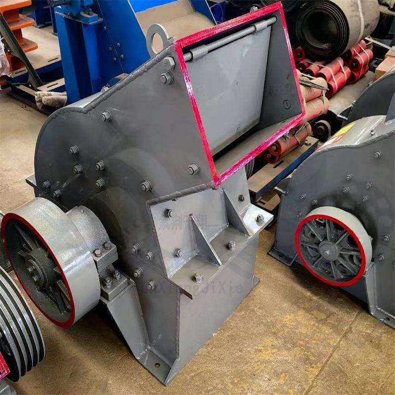 产地货源沙石料小锤破制砂机 建筑垃圾处理设备移动pc锤式粉碎机