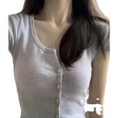 BrandyMelville美式 露脐上衣 T恤女短款 复古修身 单排扣弹力BM短袖