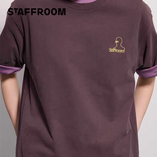 STAFFROOM 胸前刺绣Logo 磨毛T恤