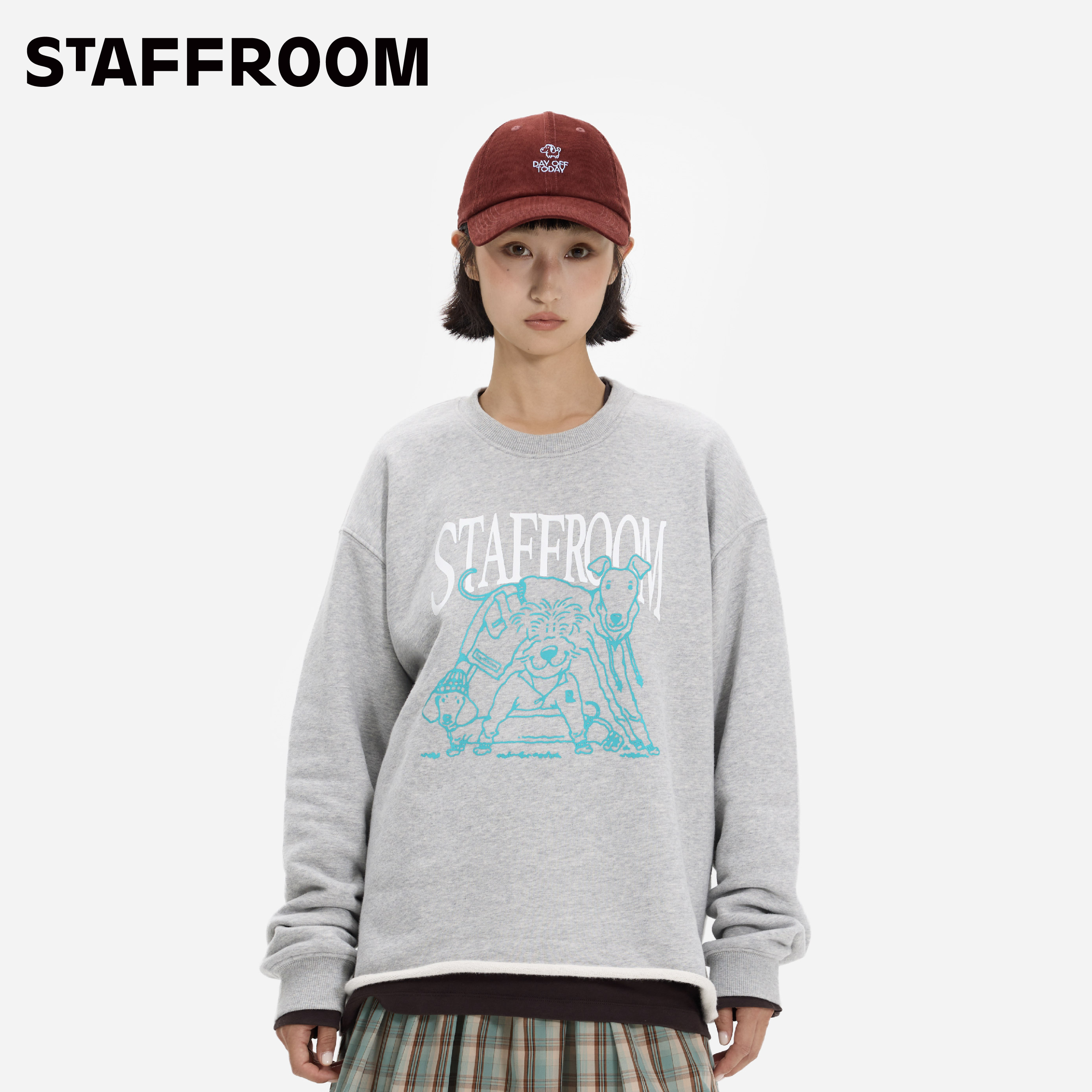 STAFFROOM阔肩oversize小狗卫衣