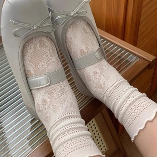 奶白色木耳边袜子女夏季 ins冰冰袜 薄款 镂空配玛丽珍miu风配小皮鞋
