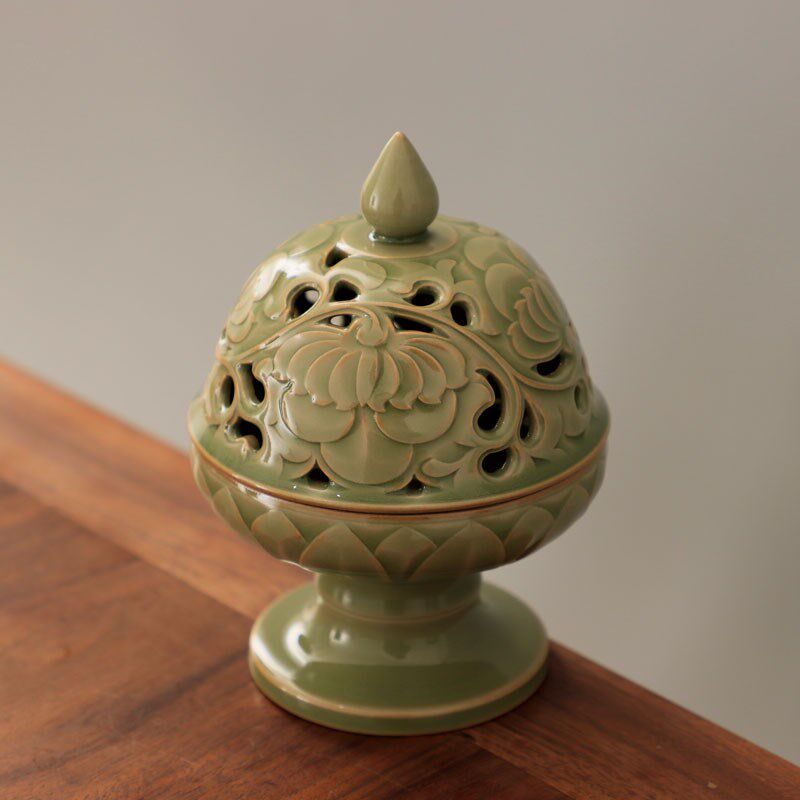 热销耀州窑橄榄青釉仿古粗陶青瓷全手工双刀刻花缠枝花卉香道博山