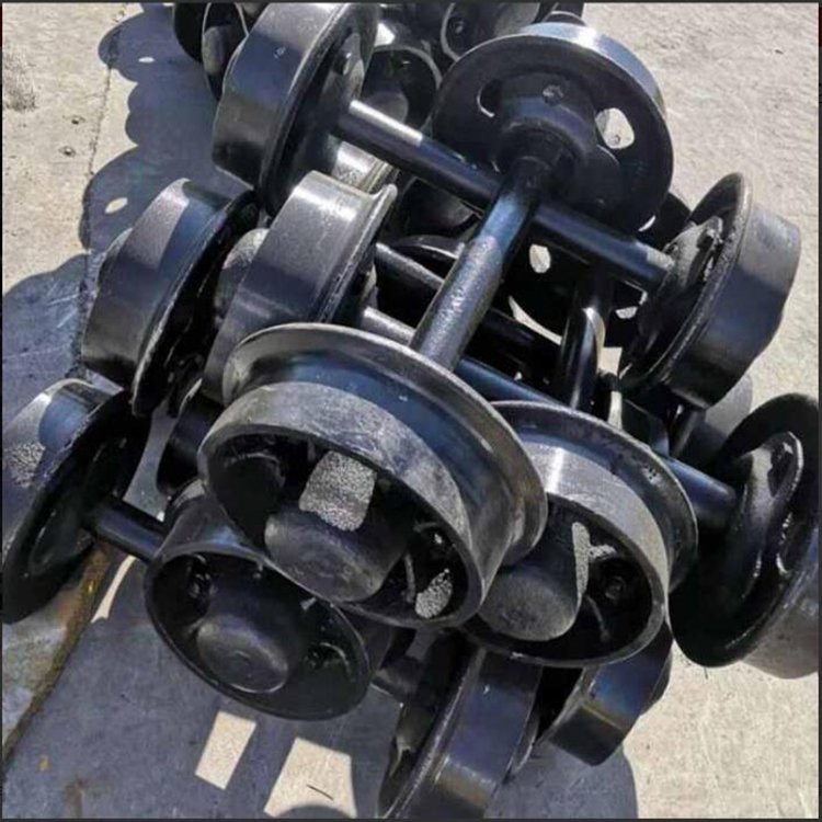 轨道运输铸钢铸铁实心轮对 600mm轨距 矿车机械配件 支持定制