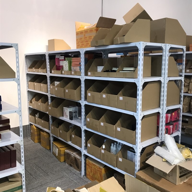 角钢货架家用五金金属库房仓储货架置物架轻型服装货架超市展示架