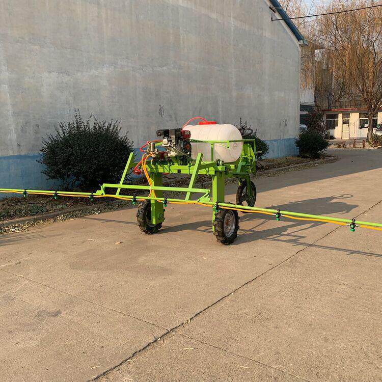 果园葡萄园喷雾器菏泽旱田农作物打药机高杆作物自走式喷药机