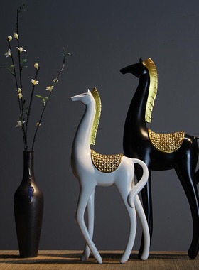 简约现代马到成功家居软装饰品摆件新中式书房客厅电视柜博古架