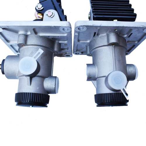 龙工50C装载机配件816 818 833铲车932E原厂脚踩气制动阀总泵855B