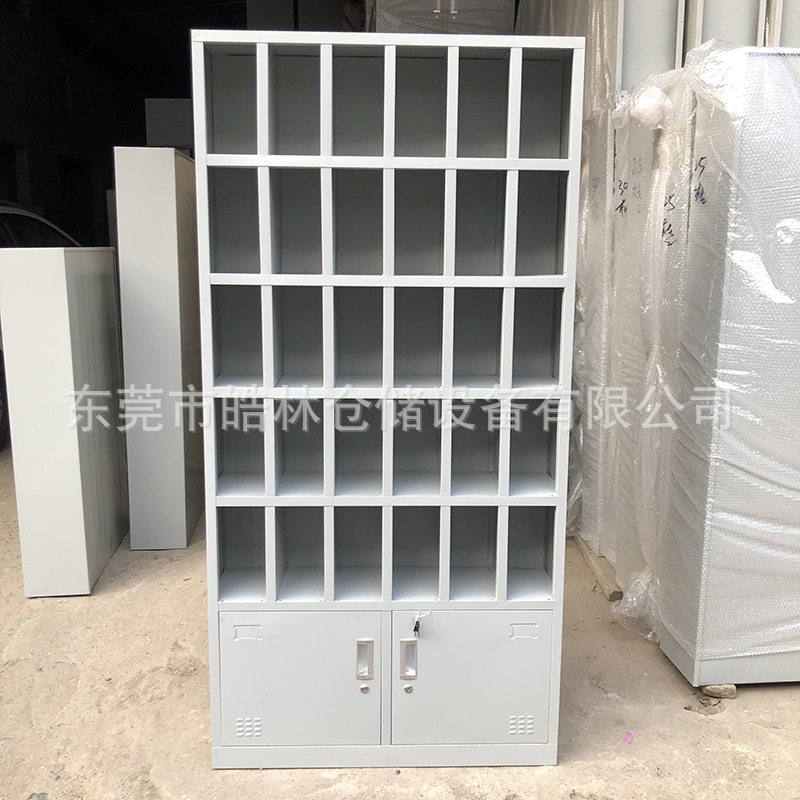 30格铁皮员工水杯收纳柜