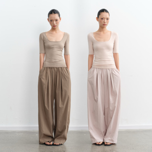 短袖 LINY 设计感大U领修身 25SS T恤女百搭纯色显瘦上衣 LIBERTY