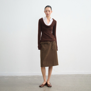 LIBERTY 修身 25AW 女新款 打底上衣 设计感深U领假两件针织衫 LINY