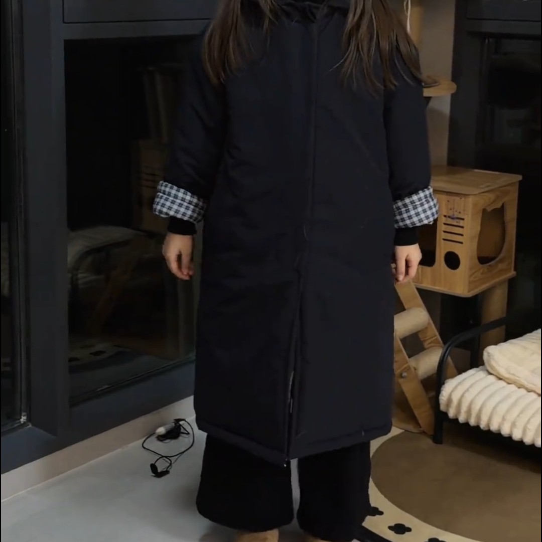 女童冬季加绒加厚棉服中长款过膝棉衣2025新款中大童冬装棉袄外套