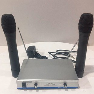 手持一拖二无线话筒KTV麦克会议家用婚庆卡拉OK唱歌户外舞台音响