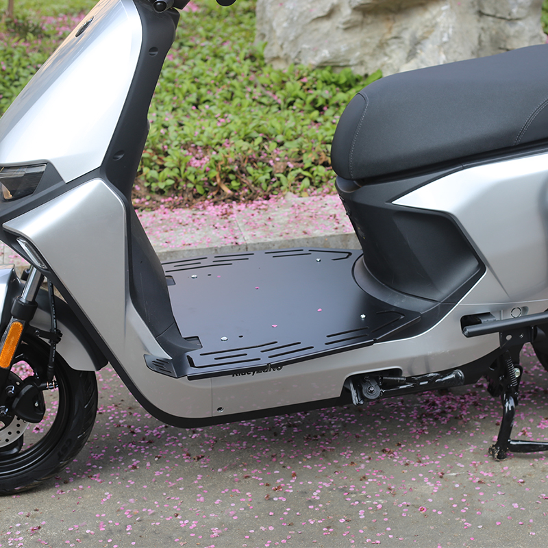 适用九号电动车M95C尾箱M85C后备箱M80C防水储物箱后尾架改装配件