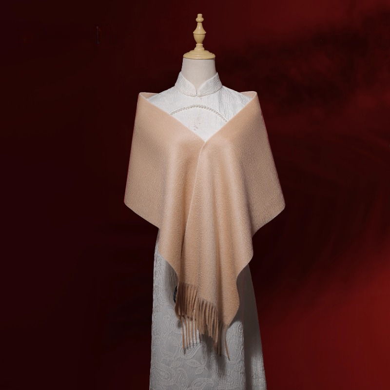 纯羊绒双面围巾女冬季旗袍披肩外搭保暖流苏长方形围脖纯色女士