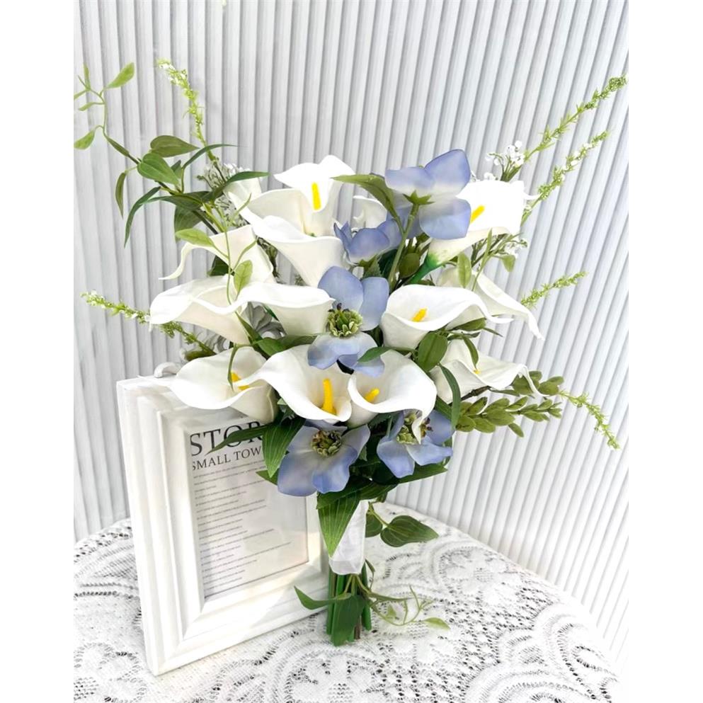 手捧花领证登记花束 新娘婚礼假花 白色仿真马蹄莲影楼拍照道具花