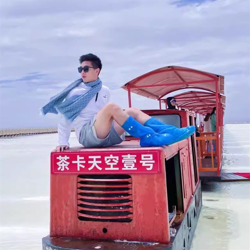 热销茶卡盐湖防水鞋套成人男女沙漠防沙高筒防滑脚套青海湖鸡鸣山