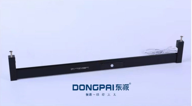 衣柜衣通杆led灯衣柜灯黑色LED人体感应灯接线衣通杆灯 LED衣杆灯