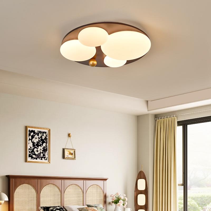 创意木纹卧室灯复古胡桃木色中古风护眼原木奶油儿童房间吸顶灯具