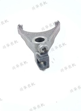 福田雷沃欧豹1804-2204拖拉机配件变速箱倒挡拨叉TD950.373D-05