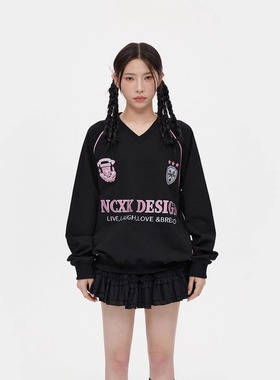 NCXK-重工徽章字母刺绣V领卫衣球服运动少女感休闲百搭秋季WY246