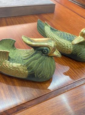 古玩杂件黄铜鸳鸯茶宠摆件办公室茶桌复古铜一对鸳鸯工艺品铜器