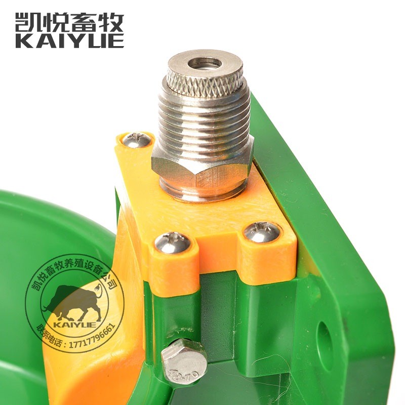 羊饮水碗铜阀头工程塑料羊用饮水器羊自动喝水碗抗摔碰养殖羊水碗