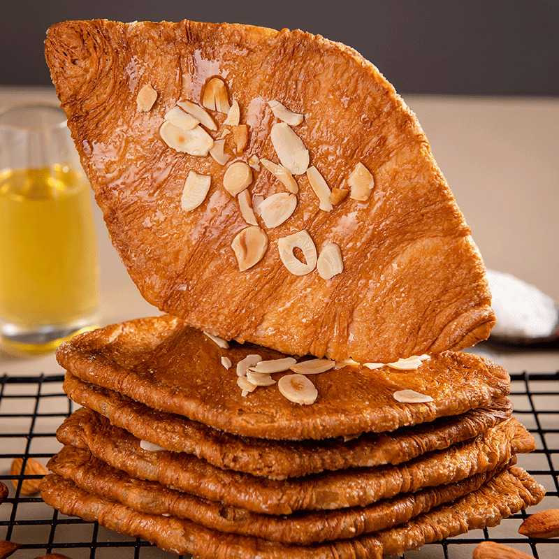 压扁可颂面包坚果烘焙 网红薄脆原味果仁饼干下午茶牛角零食休闲