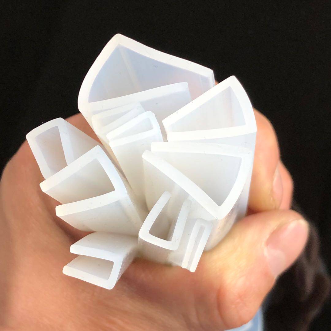 热销U型透明硅胶包边条密封条玻璃机械封边条鱼缸铁板防撞防划耐