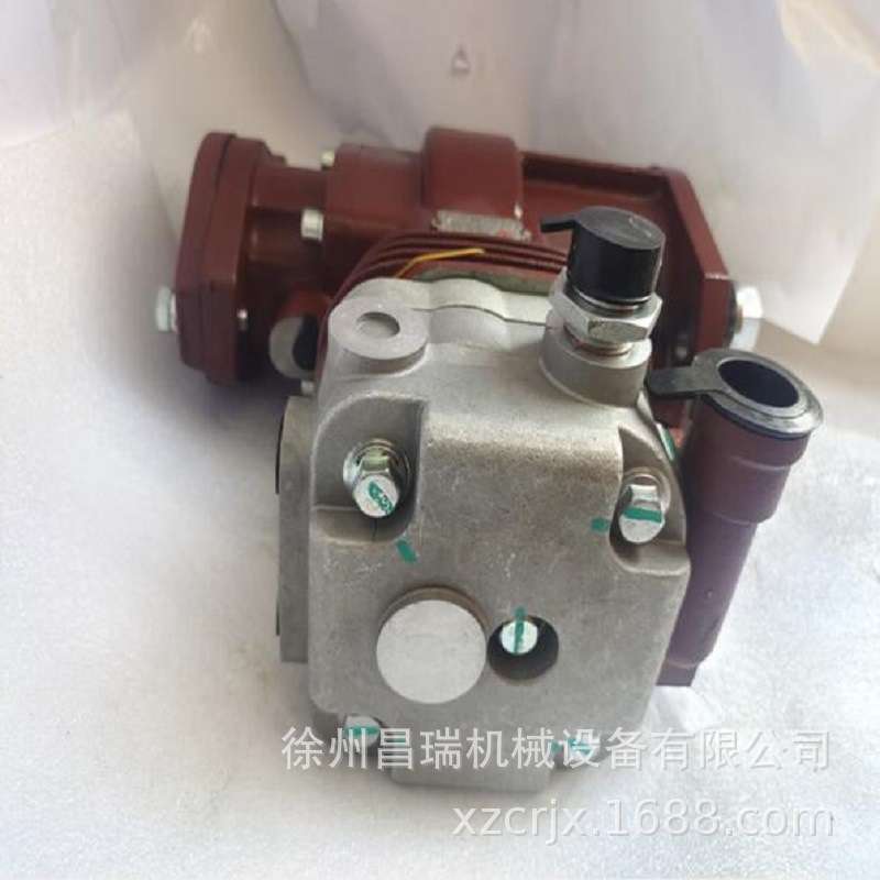 徐州上柴发动机D47-000-40+E空压机泵工程机械吊车压路平地机配件