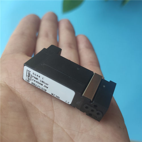burkert6144两位三通微型电磁阀