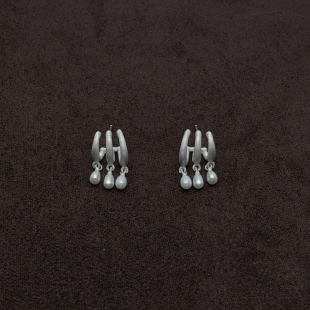 OLIO E ACETO油醋汁·纯银珍珠星点耳环