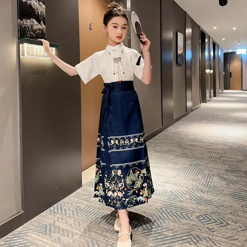 女童中国风古装改良马面裙套装