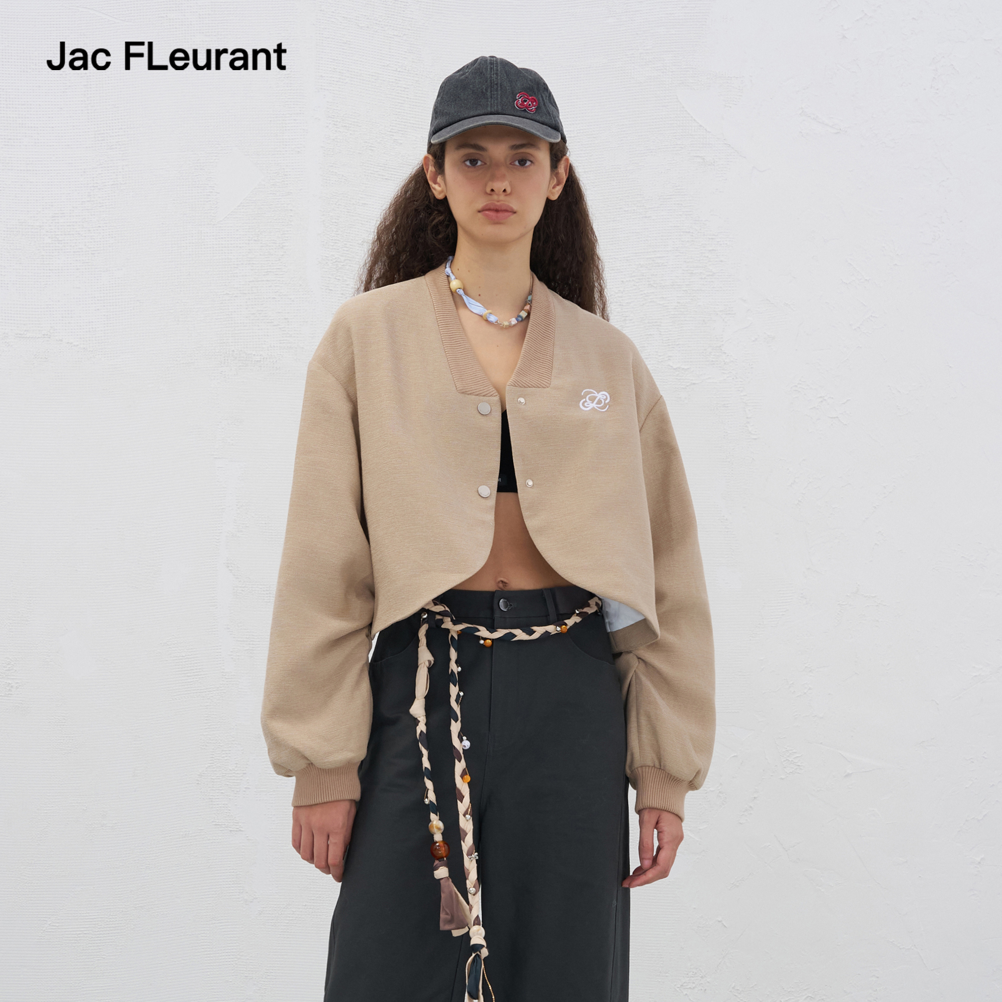JAC FLEURANT2025秋冬新款棒球领短外套女弧形下摆时尚短款棉服