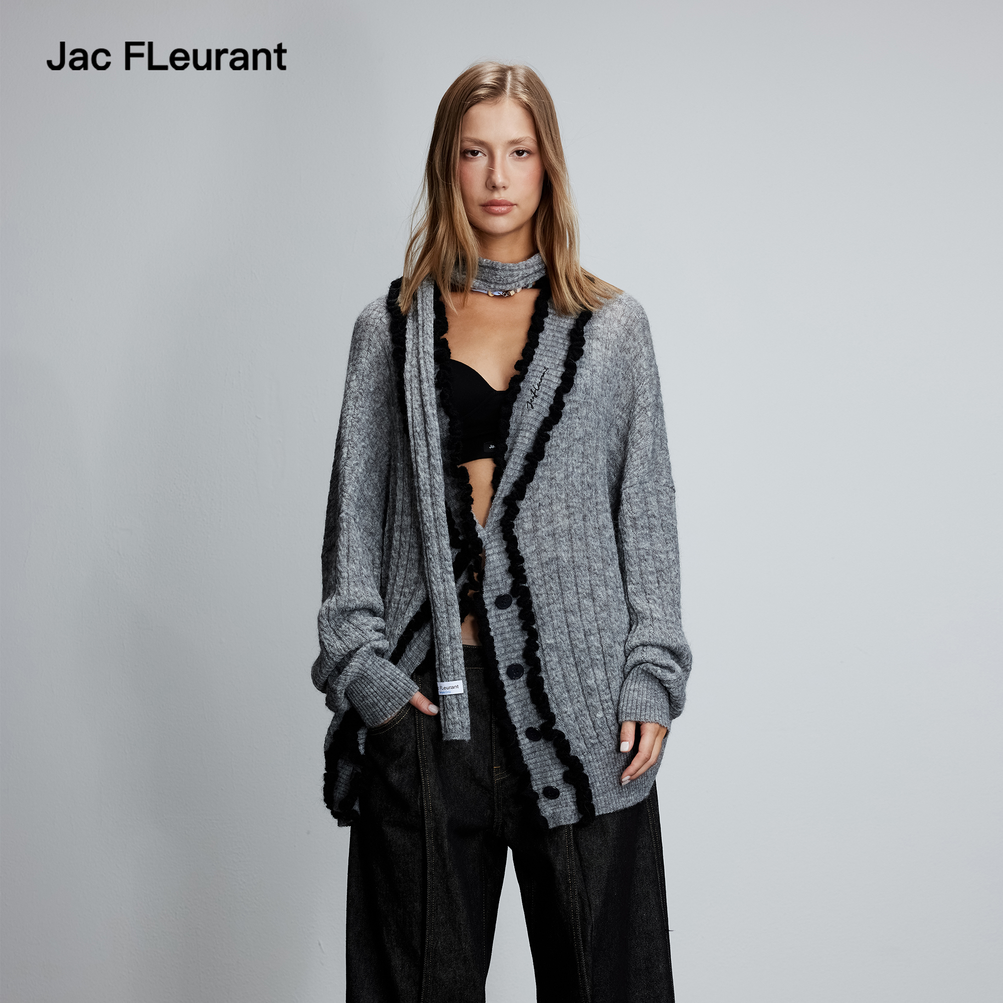 JAC FLEURANT2025秋冬灰色马海毛花边针织围脖开衫毛衣时尚慵懒