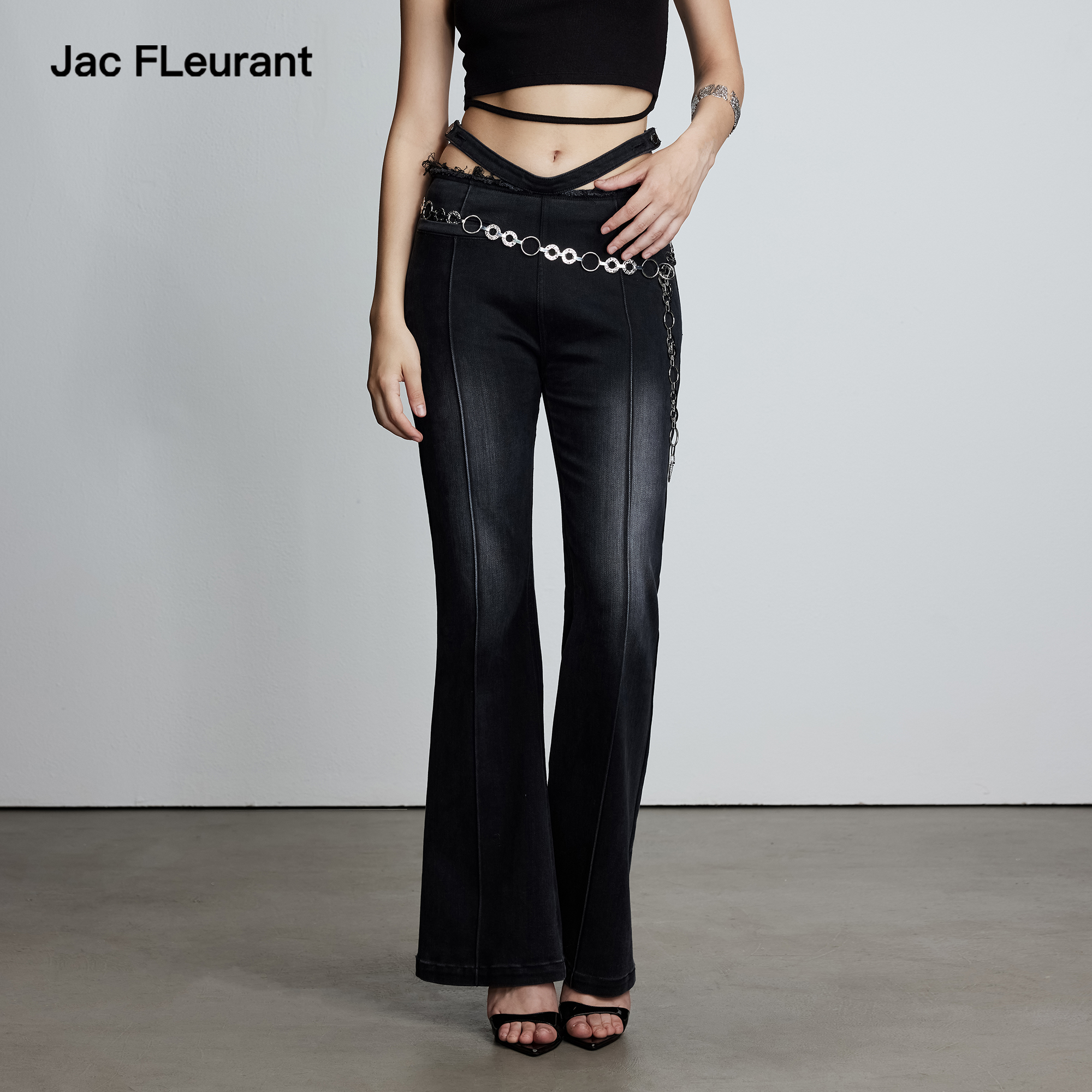 JAC FLEURANT2025秋冬新品黑色修身设计感绑带水洗喇叭牛仔裤
