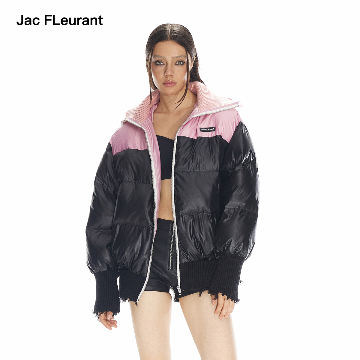 JAC FLEURANT秋冬新品黑粉拼色拼接破坏针织保暖设计羽绒服