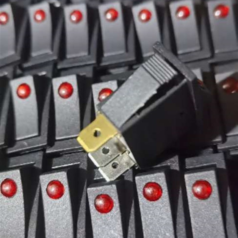 多包邮猫眼双银电锅电锅关全铜开脚用关锅开关K炒CD36船型开点1A