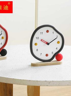 家居客厅桌面摆件饰品酒柜电视柜玄关装饰品卧室创意座钟