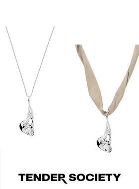 马蹄莲金属链条与丝带两戴项链