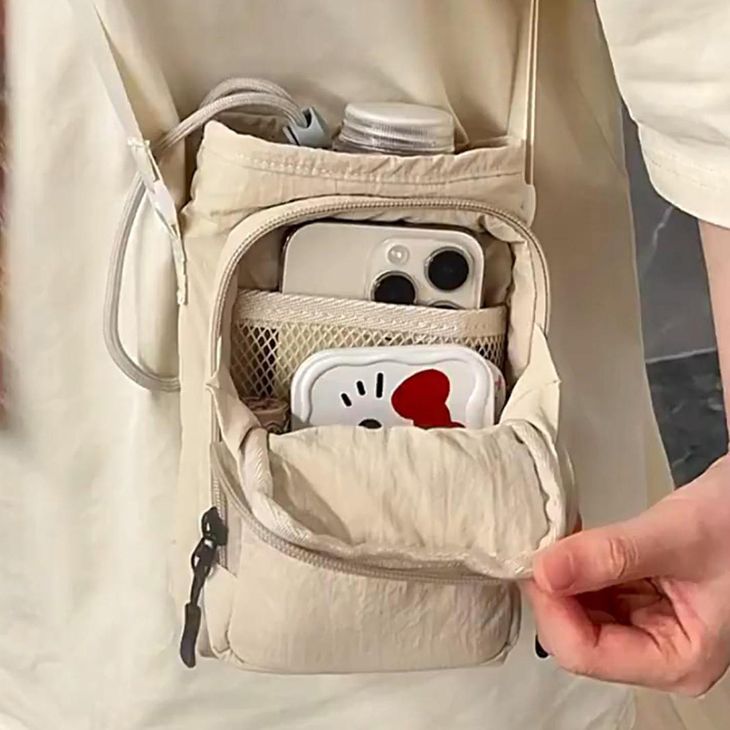 上班通勤包2025新款超火水壶雨伞包女斜挎包迷你小包便携单肩包